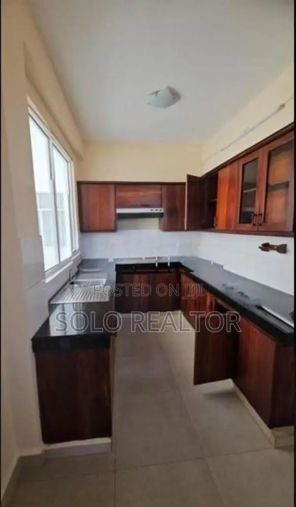 3 Bedroom Apartment For sale in Colombo 4