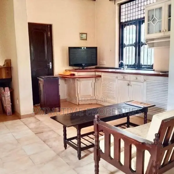 (KR444) Two Storey House for Rent in Negombo Katuwapitiya