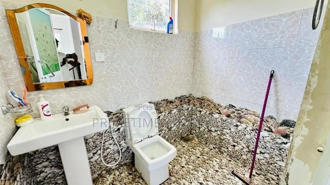 (BH198) Two Storey House for Sale in Ja-Ela
