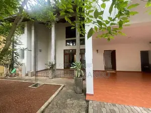 2story house with roo top