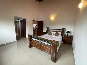 2story house with roo top