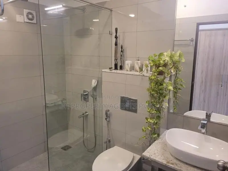 Luxury Apartment for Sale in Iconic Galaxy, Rajagiriya