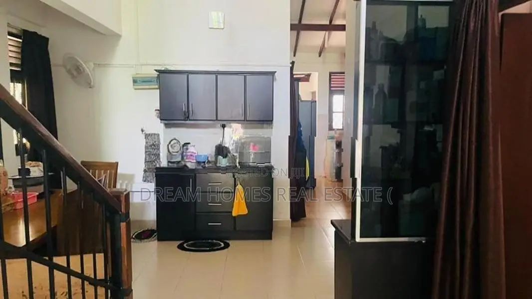 Luxury House for Sale in Kurunegala – 5 Bedrooms