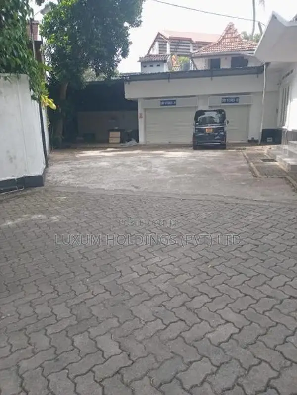 Commercial Property for Rent Off Pagoda Road Nugegoda [ 2266C ]