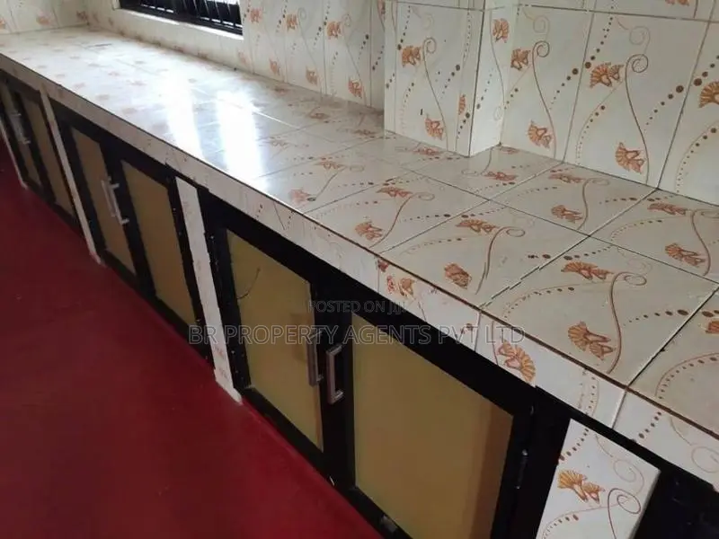 Single Story House for Sale in Kotikawatta