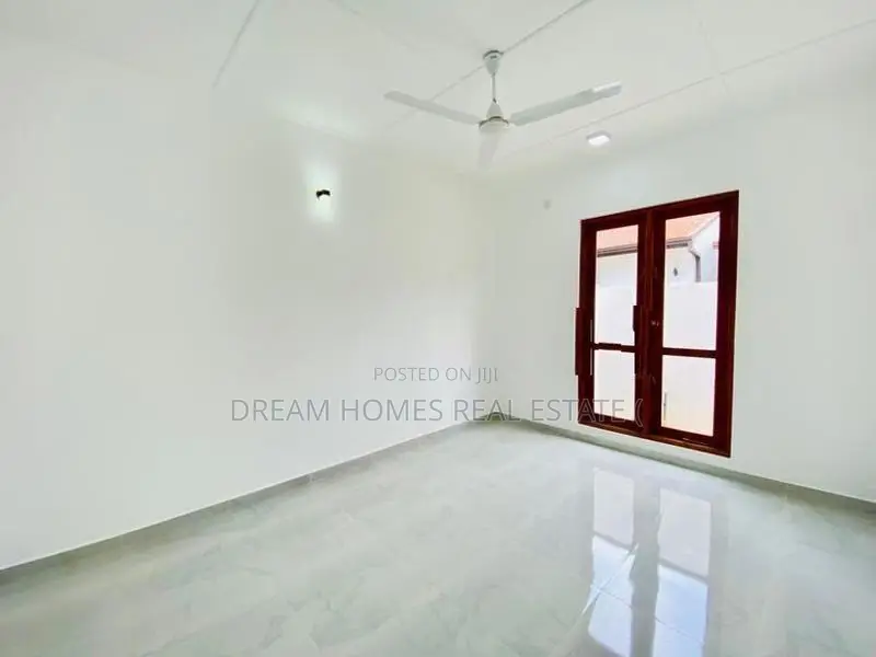 Brand New 3 Bedroom House for Sale – Malabe