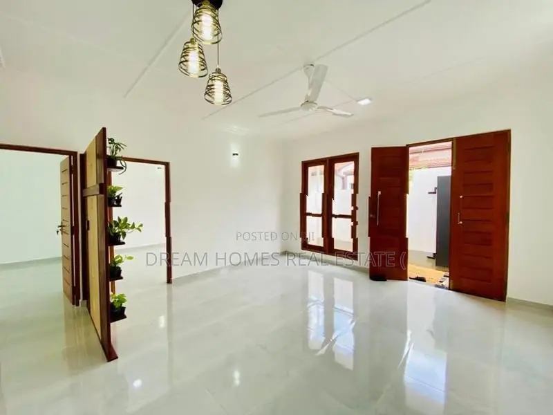Brand New 3 Bedroom House for Sale – Malabe