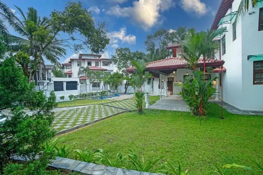 Two story luxury house for rent in kottawa