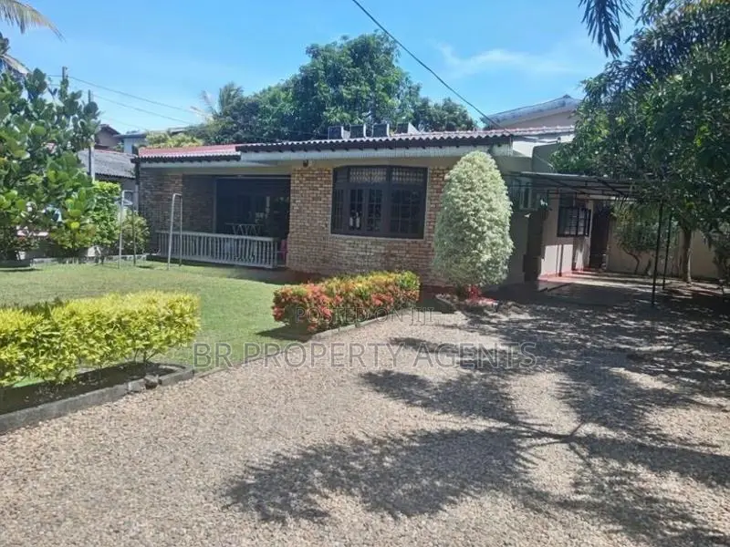 Single Storey House for Sale in Moratuwa