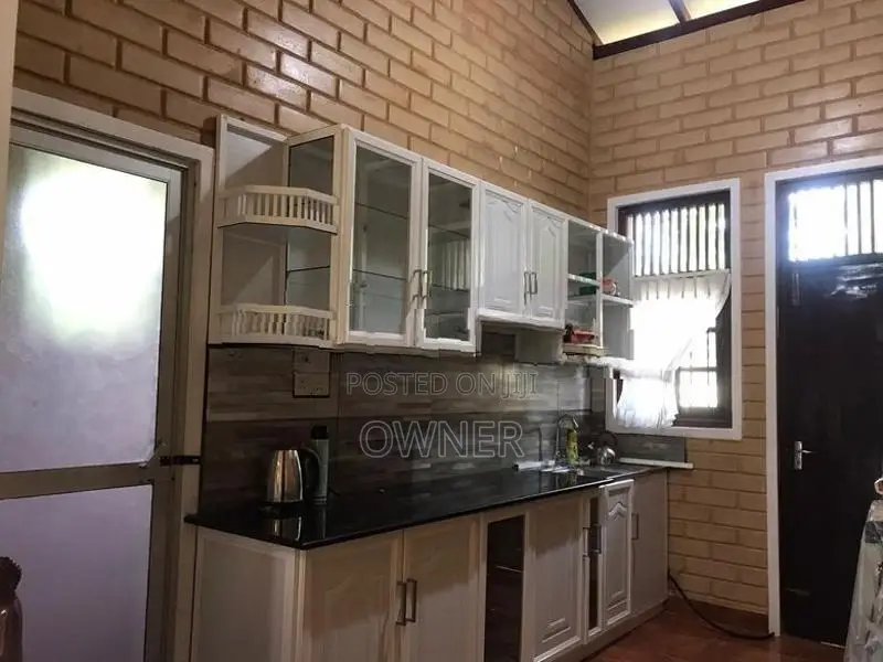 Luxury Modern House for Rent in Imbulgoda – Close to Gampaha