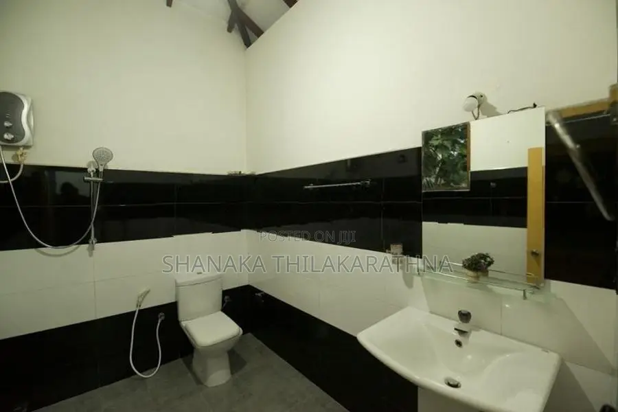 Villa Type House for Sale – Nillabe Galaha