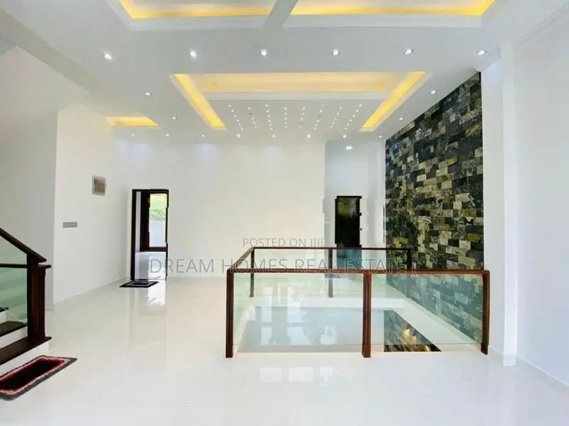 Modern Luxury House for Sale – Malabe