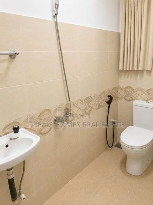 House for Rent 300M from Pitakotte Junction