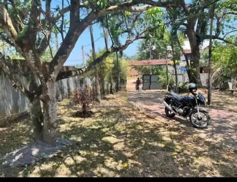 Warakapola Ambepussa Villa (House) For Sale