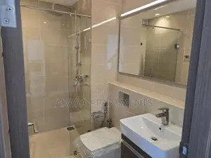 Marina Square - Unfurnished Apartment for Sale Colombo 15 A55063