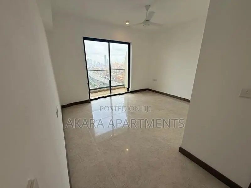 Marina Square - Unfurnished Apartment for Sale Colombo 15 A54760