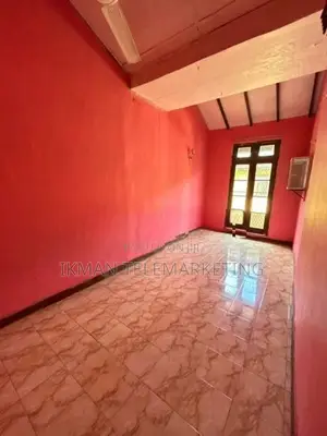 2nd Floor Flat for Sale – Maligawatte