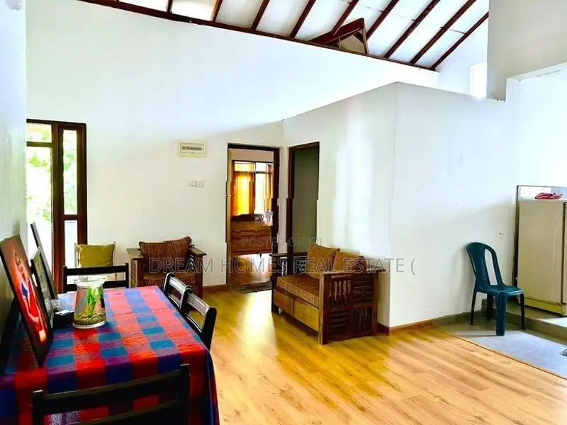 2 Unit House for Sale in Kotalawala Rajasinghe Mawatha