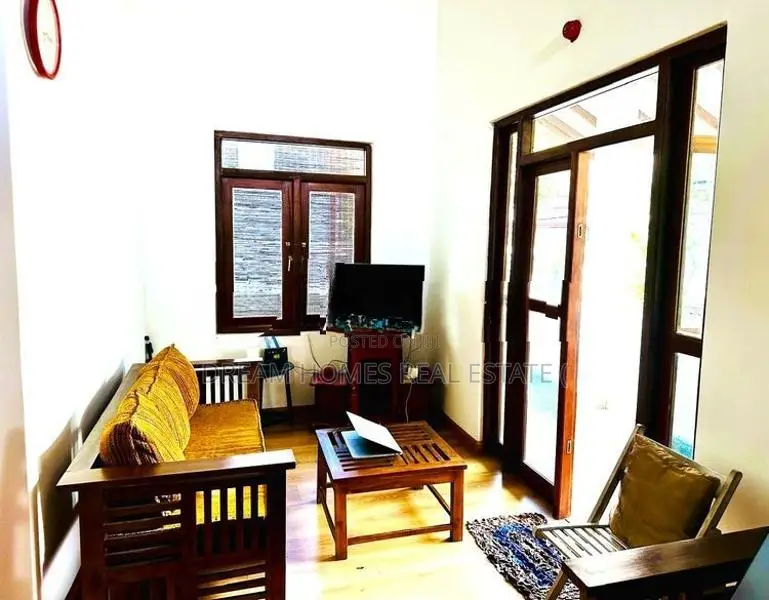2 Unit House for Sale in Kotalawala Rajasinghe Mawatha