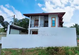 Luxury 5 Bedrooms House for Sale in Piliyandala Kesbewa
