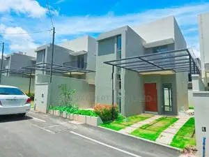 3 Bedrooms Modern Villa for Sale at Canterbury Piliyandala