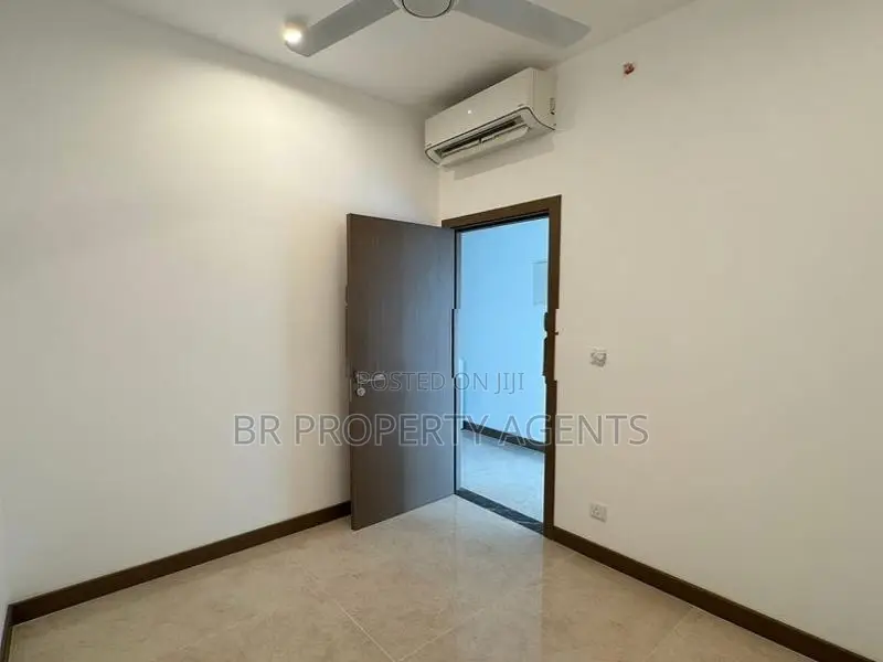 Brand New Apartment for Sale in Colombo 15