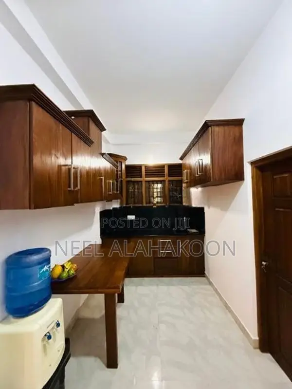 නිවසක් කුලියට දීමට අනුරාධපුර