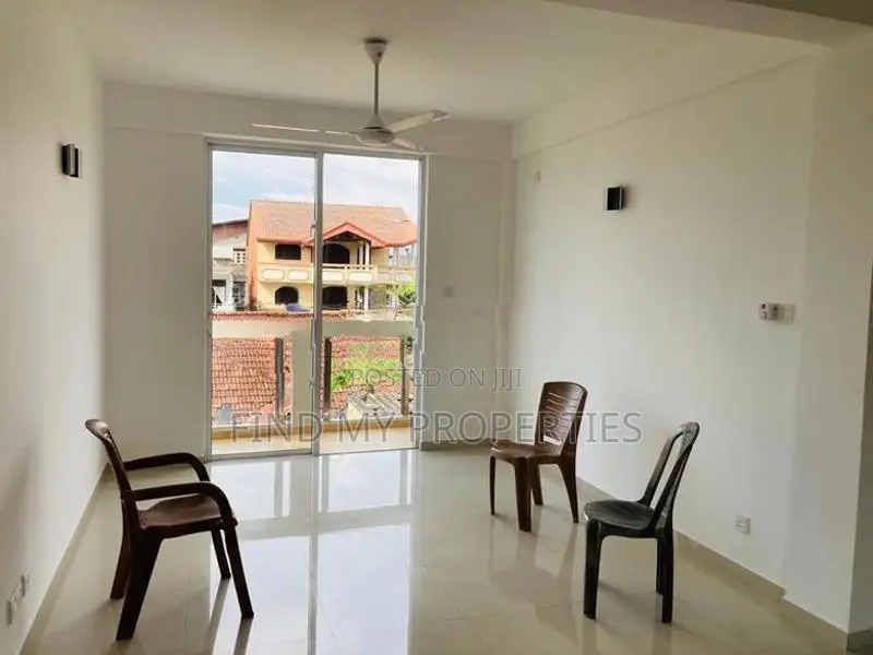 Apartment for Sale in "Mount Royal Residencies " Mount Lavinia