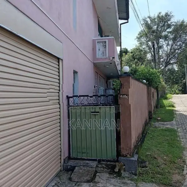 2 Story House for Sale in Mount Lavinia