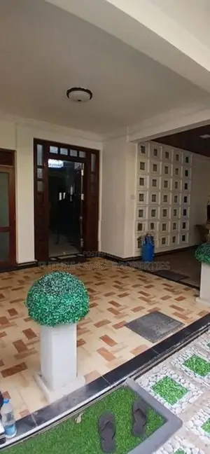 Luxury House for Sale Mattakkuliya