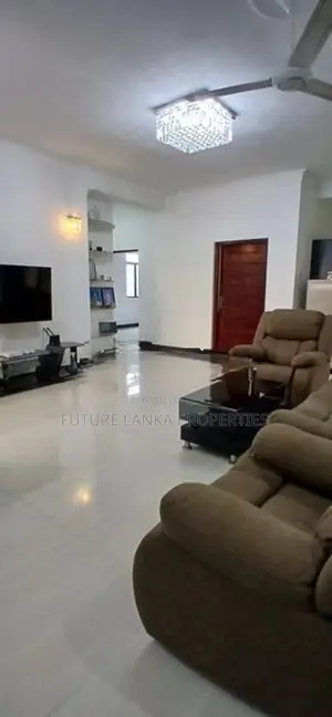 Luxury House for Sale Mattakkuliya