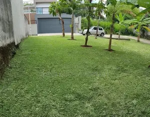 Super Residential land for sale in Homagama town walauwa junction
