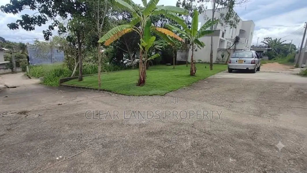 Super Residential land for sale in Homagama town walauwa junction
