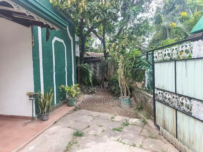 නිට්ටඹුව තිහාරියෙන් අන්ගසම්පූර්ණ 3BD නිවසක්