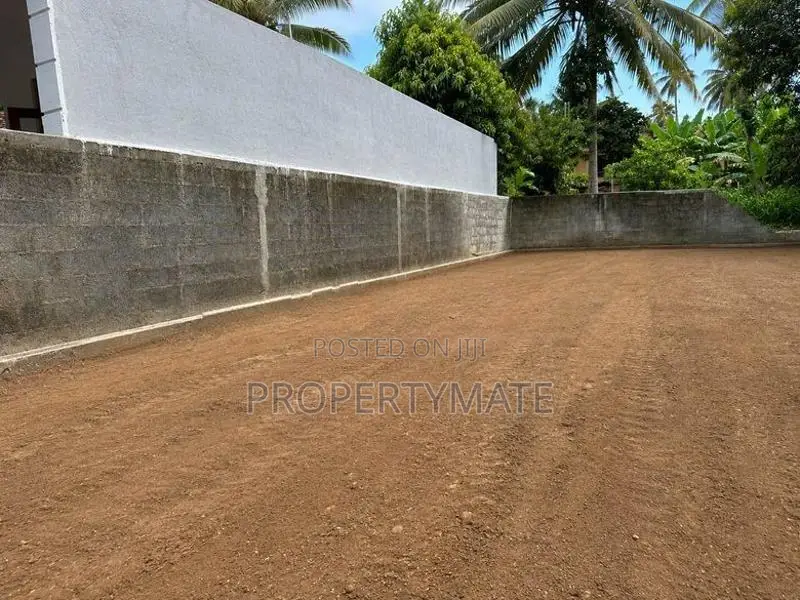 Land for Sale in Kaduwela town