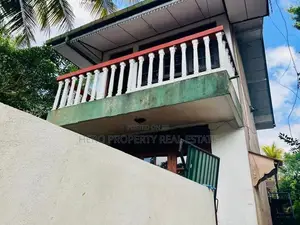 💁 Upper floor house for rent in athurugiriya