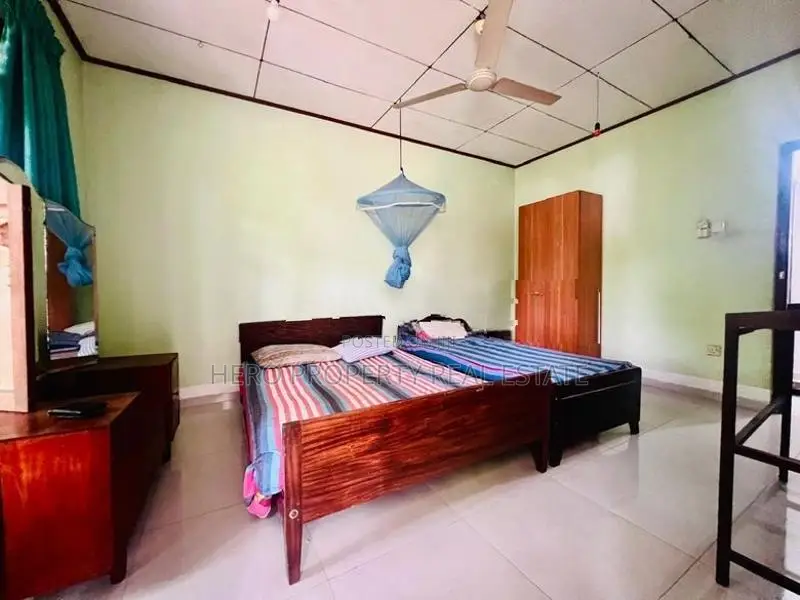 💁 Upper floor house for rent in athurugiriya