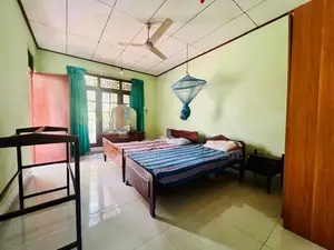 💁 Upper floor house for rent in athurugiriya