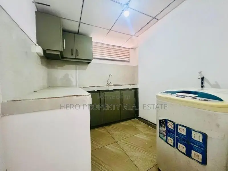 💁 Upper floor house for rent in athurugiriya