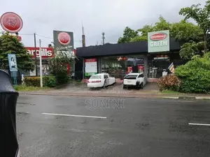Commercial Building for Rent – Near Sri Jayawardenepura Hospital