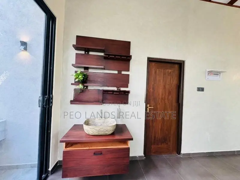 (AH255) Two Story House for Sale in Siyambalgoda