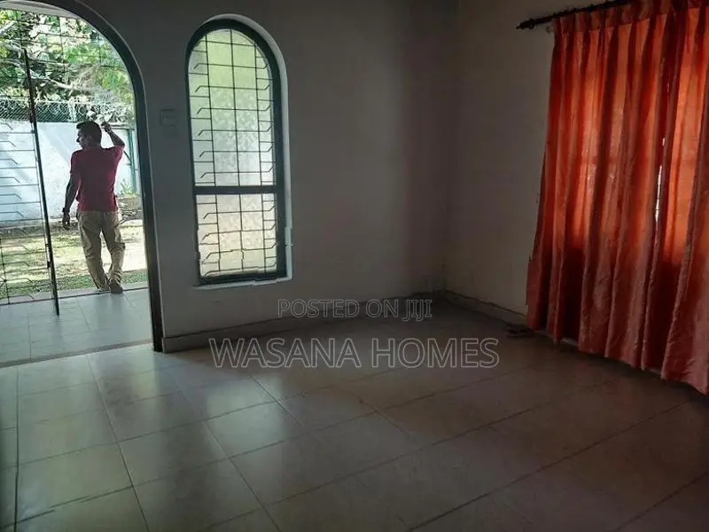Prestigious House for Sale Borelesgamuwa