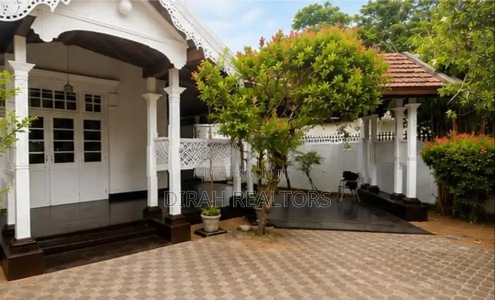 5BR Residence for Rent | Dehiwala (DS-010)