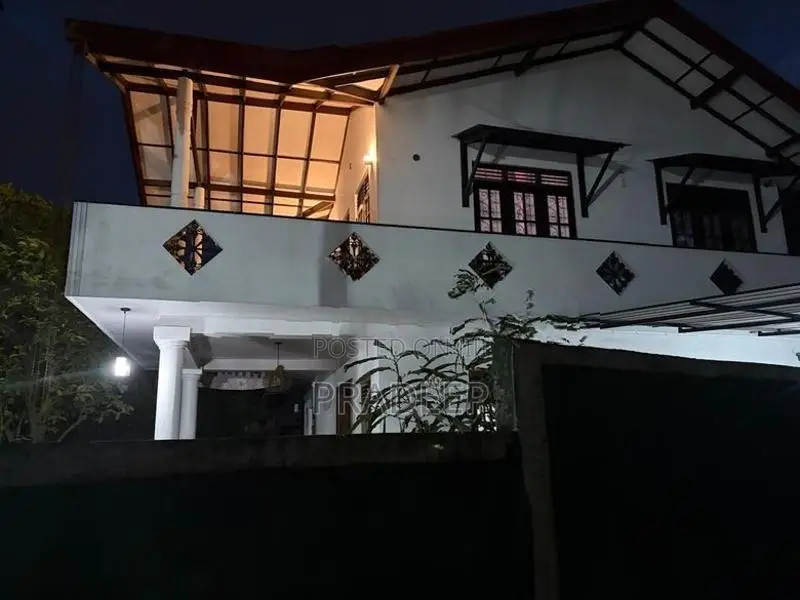 Fully Furnished ,2 Story, House with Garden for Rent -Kadawatha