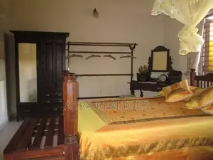 House for rent in Colombo 5 (P-219)