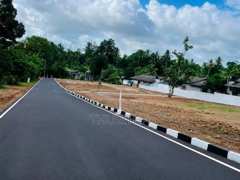 Valuable Land for Sale at Gampaha Udugampola