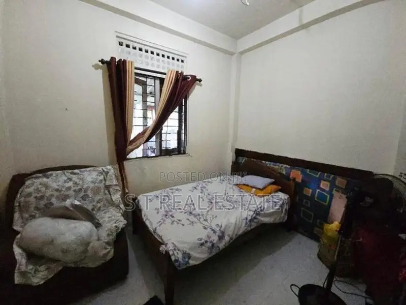 05BR Two Story House For Sale In Meepe.