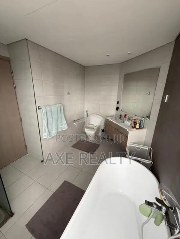3 Bed Apartment For Rent At Capital Heights Rajagiriya