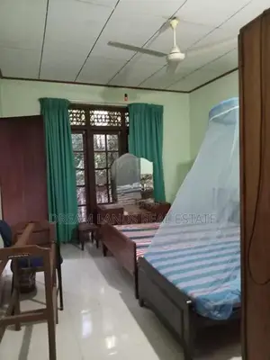 Upstair unit for rent Athurugiriya
