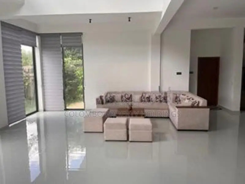 Luxury Two Storey House for Rent in Piliyandala [ 179 H ]